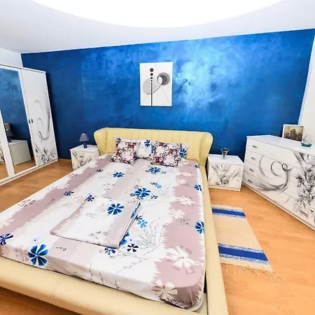 Apartament Florin Mamaia