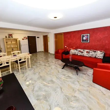 Apartament Florin Apartment
